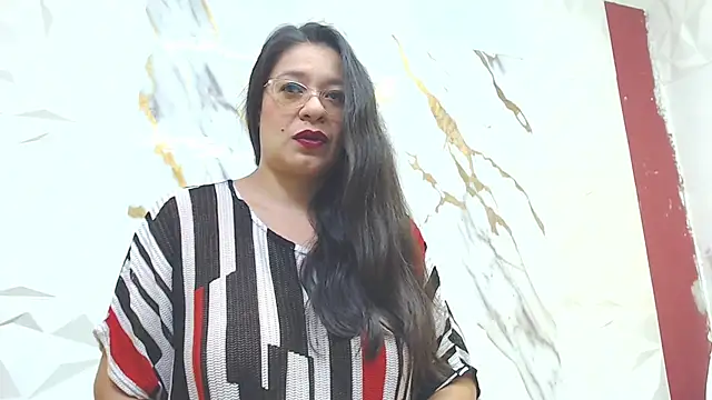 MiaCallie online show from October 30, 2:02 am