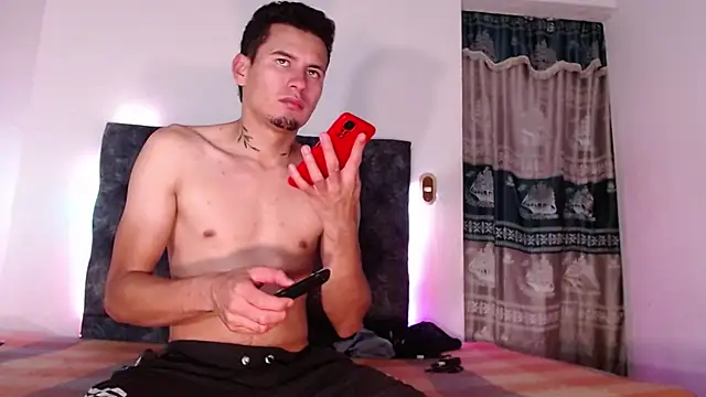 brandon a collin online show from December 26, 8:28 am