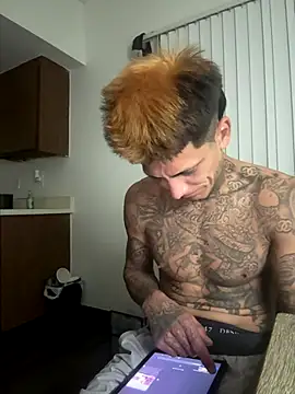 Papinine6 online show from December 14, 8:20 am