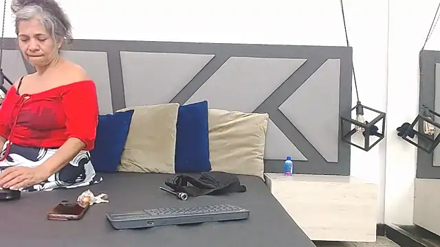 Snapshot of chanel_grant chatting on October 9, 9:24 pm chanel grant online show from October 9, 9:24 pm