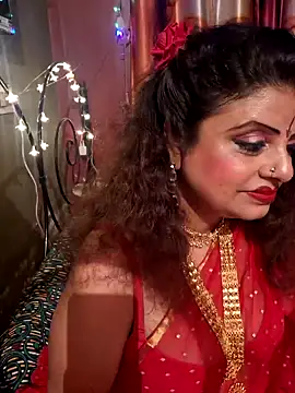 Snapshot of Maaya66 chatting on January 2, 4:56 pm Maaya66 online show from January 2, 4:56 pm