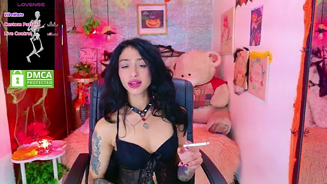 Snapshot of REDHOTTER_ chatting on October 9, 7:45 pm REDHOTTER  online show from October 9, 7:45 pm