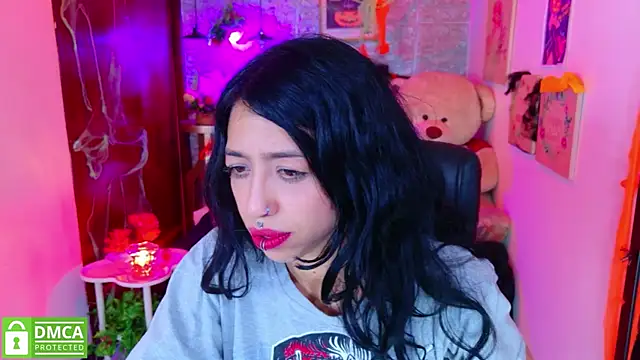 Snapshot of REDHOTTER_ chatting on October 27, 7:51 pm REDHOTTER  online show from October 27, 7:51 pm