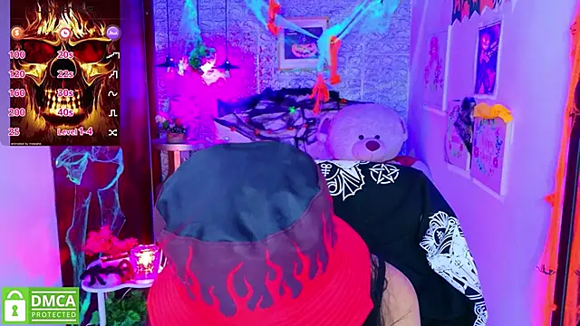 Snapshot of REDHOTTER_ chatting on October 29, 8:21 pm REDHOTTER  online show from October 29, 8:21 pm