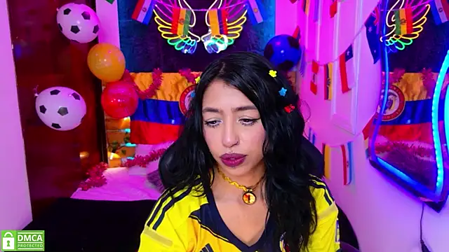 REDHOTTER  online show from July 3, 7:53 pm