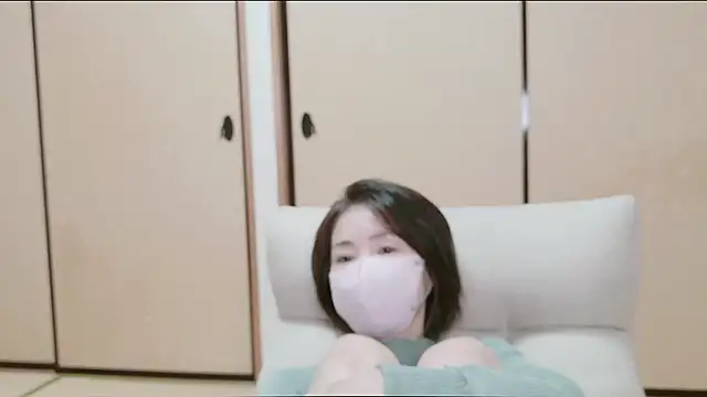 Snapshot of xxArisaxx chatting on November 7, 1:11 pm xxArisaxx online show from November 7, 1:11 pm