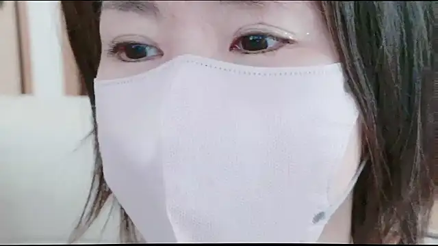 Snapshot of xxArisaxx chatting on December 2, 5:57 am xxArisaxx online show from December 2, 5:57 am