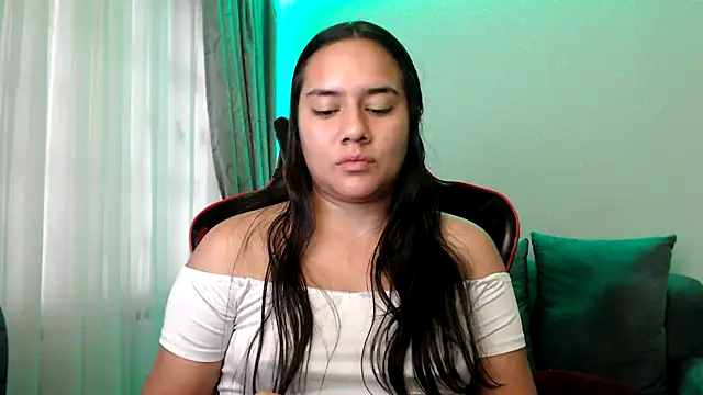 Lexyevans online show from February 4, 10:13 pm
