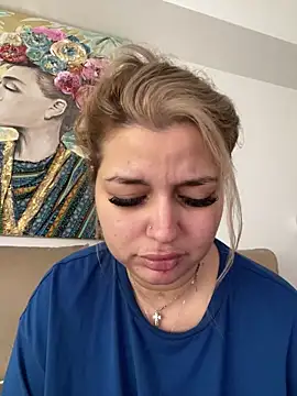 Snapshot of AllysonK chatting on February 20, 12:16 pm AllysonK online show from February 20, 12:16 pm