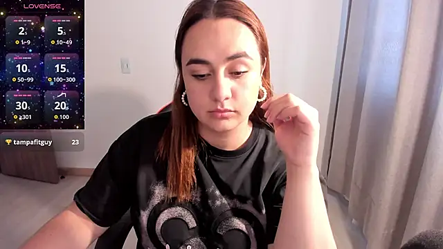 maryluna95 online show from March 13, 9:43 pm