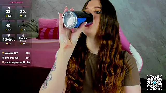 Snapshot of Betany_Foks chatting on March 8, 2:04 am Betany Foks online show from March 8, 2:04 am