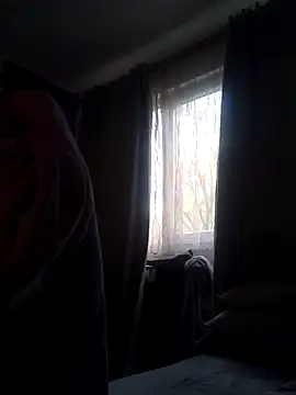 Snapshot of BritneyHudson chatting on October 25, 5:48 am BritneyHudson online show from October 25, 5:48 am