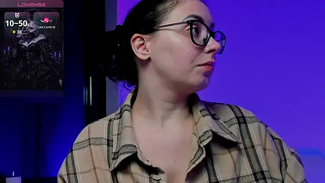 Snapshot of RitaSonnet chatting on April 4, 4:26 pm RitaSonnet online show from April 4, 4:26 pm