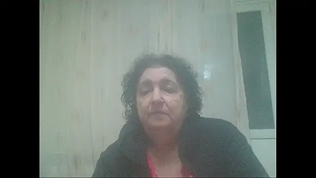 maturekorine online show from December 18, 4:24 pm