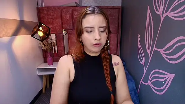 ZaraNolimits  online show from July 24, 12:58 pm