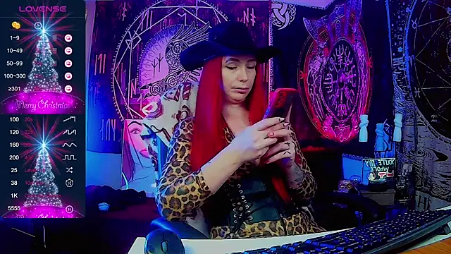 Snapshot of miss_jenna_lovee chatting on December 14, 2:45 am miss jenna lovee online show from December 14, 2:45 am