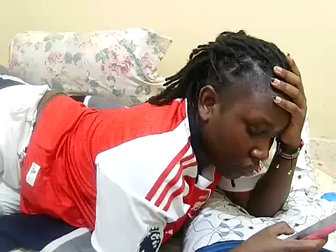 just lela online show from October 27, 1:26 pm