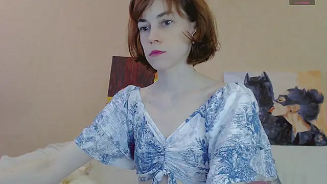 Snapshot of Amina_Barbarian chatting on March 23, 9:24 am Amina Barbarian online show from March 23, 9:24 am