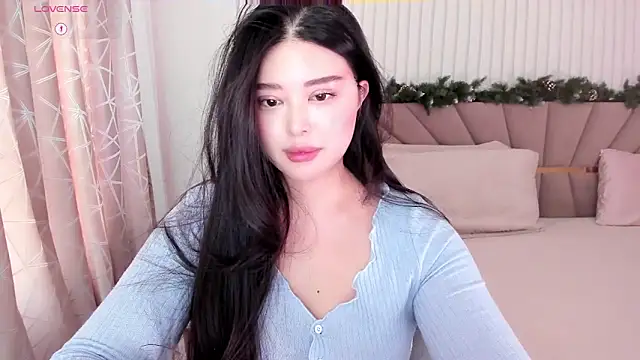 Snapshot of tenderlybaee chatting on January 24, 7:51 am tenderlybaee online show from January 24, 7:51 am