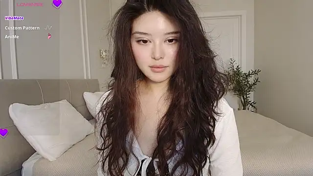 tenderlybaee online show from July 30, 4:11 am