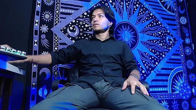 Dicaprioo  online show from February 11, 4:56 pm