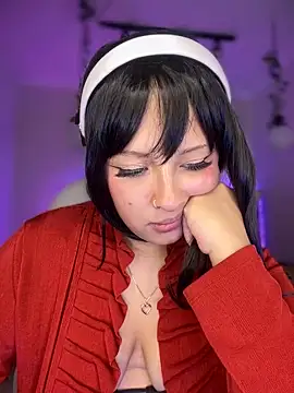 Charlotte Jones   online show from March 4, 2:21 pm