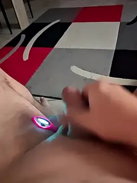 Szeltolo001 online show from December 23, 4:54 am