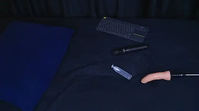 RaquelLust online show from December 21, 8:28 am