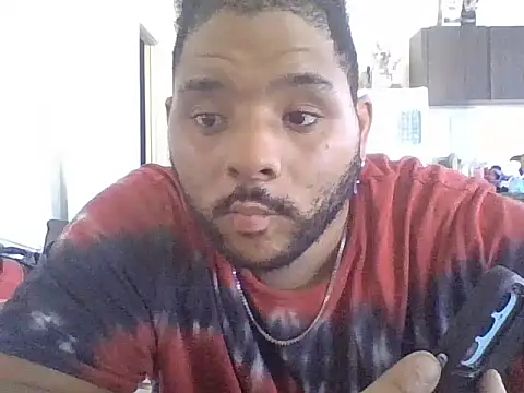 Snapshot of Dj-yefri-pauta chatting on November 17, 3:18 pm Dj-yefri-pauta online show from November 17, 3:18 pm