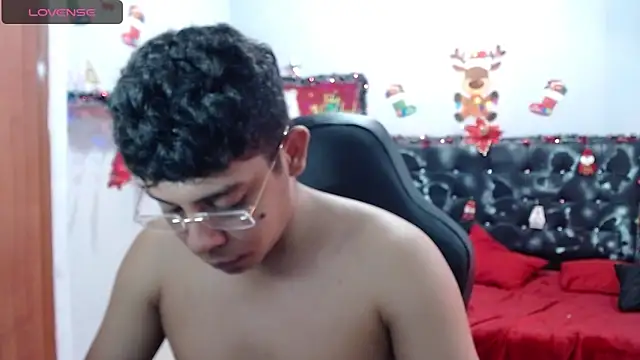 Wiiliam 20 online show from December 19, 6:23 pm