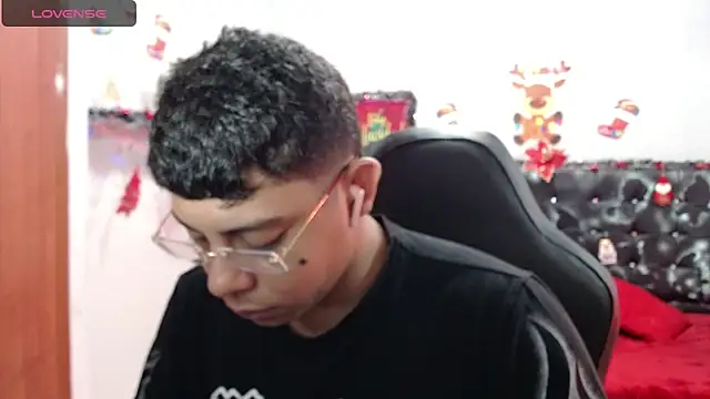 Wiiliam 20 online show from December 24, 1:28 pm