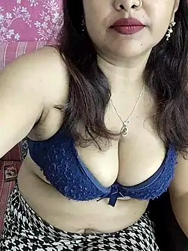 Snapshot of joya_bhabi chatting on April 4, 4:00 am joya bhabi online show from April 4, 4:00 am