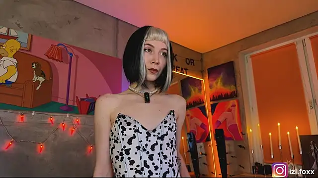 Snapshot of izi-fox chatting on October 29, 3:58 pm izi-fox online show from October 29, 3:58 pm