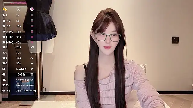 omaiiil online show from November 14, 2:05 pm