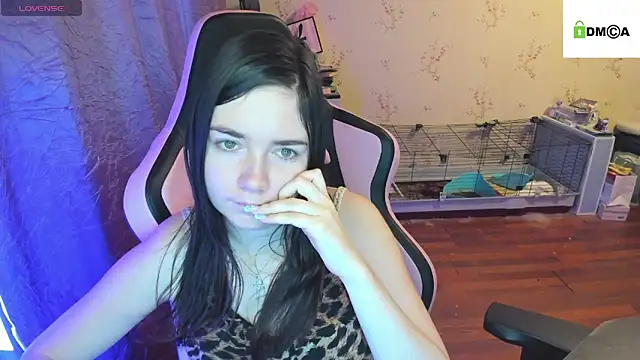 Crazy forest fairy online show from October 16, 4:57 am