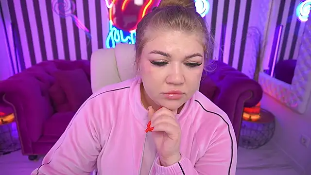 GabbieJay online show from May 20, 12:55 pm