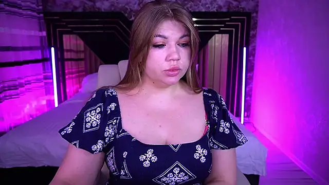 GabbieJay online show from July 9, 1:15 pm