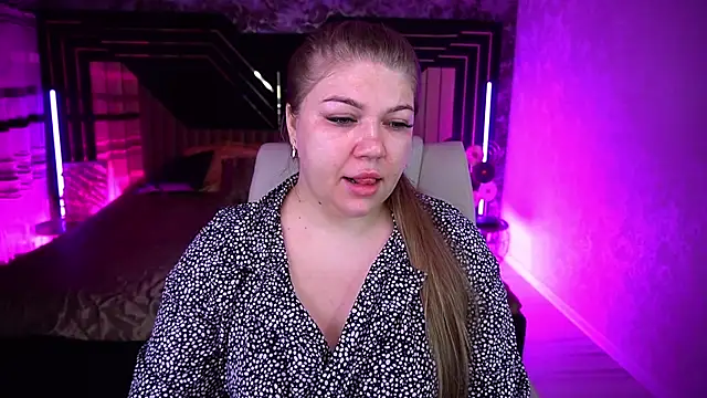GabbieJay online show from July 30, 12:37 pm