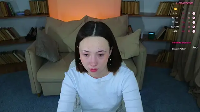 Hayle Hill online show from March 15, 5:30 am