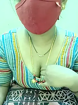 Snapshot of Indian-sweety chatting on January 5, 8:54 am Indian-sweety online show from January 5, 8:54 am