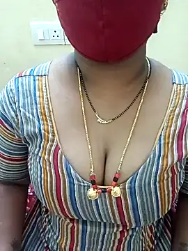 Snapshot of Indian-sweety chatting on February 6, 4:21 am Indian-sweety online show from February 6, 4:21 am