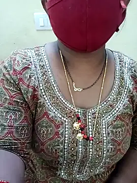 Snapshot of Indian-sweety chatting on February 23, 5:56 am Indian-sweety online show from February 23, 5:56 am