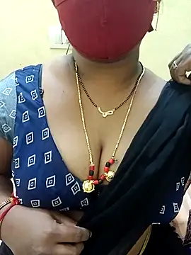 Snapshot of Indian-sweety chatting on March 10, 12:37 pm Indian-sweety online show from March 10, 12:37 pm