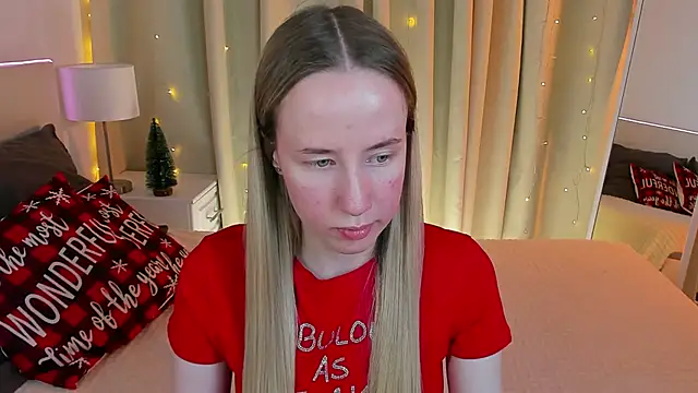 Snapshot of Cassie_Kelman chatting on December 27, 2:58 am Cassie Kelman online show from December 27, 2:58 am