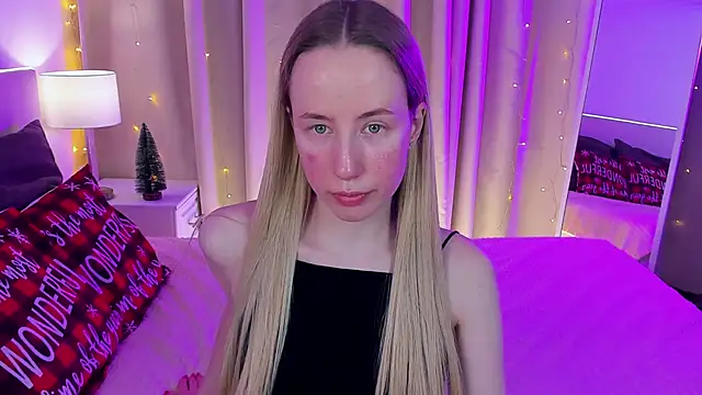 Snapshot of Cassie_Kelman chatting on December 28, 8:58 pm Cassie Kelman online show from December 28, 8:58 pm