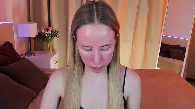 Snapshot of Cassie_Kelman chatting on January 25, 11:54 pm Cassie Kelman online show from January 25, 11:54 pm