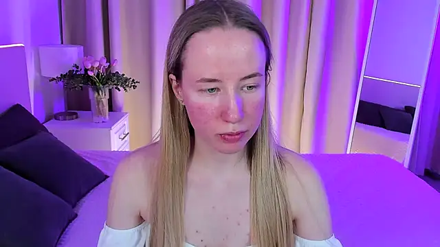 Snapshot of Cassie_Kelman chatting on February 1, 8:47 pm Cassie Kelman online show from February 1, 8:47 pm