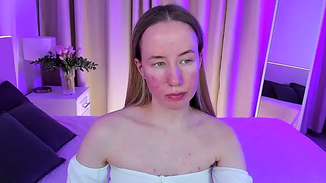 Snapshot of Cassie_Kelman chatting on February 1, 11:48 pm Cassie Kelman online show from February 1, 11:48 pm
