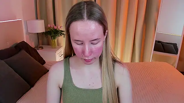 Snapshot of Cassie_Kelman chatting on February 22, 8:53 pm Cassie Kelman online show from February 22, 8:53 pm