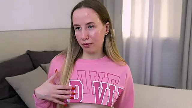 Cassie Kelman online show from October 13, 9:04 pm